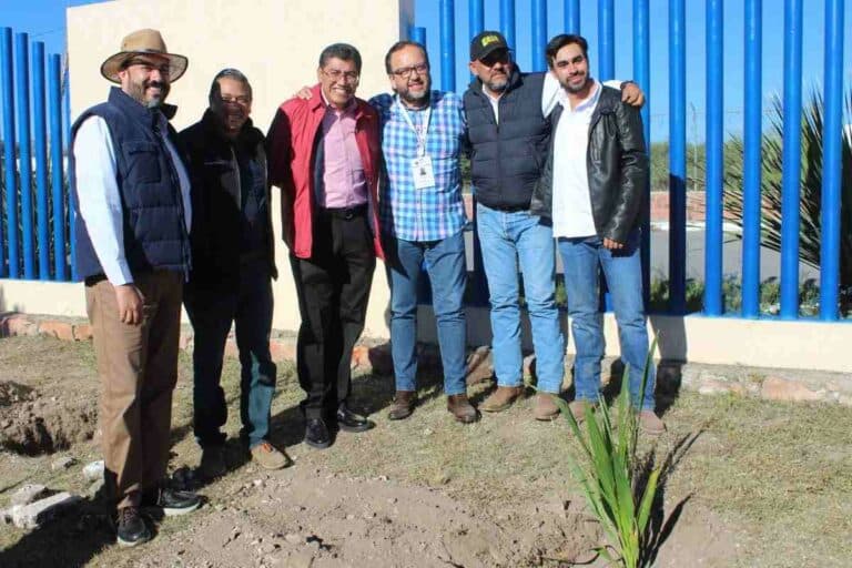 Realizan reforestación en la UPZ de Fresnillo