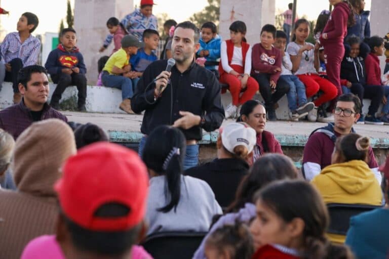 Ulises Mejía Haro refuerza su compromiso a través de más de 120 asambleas