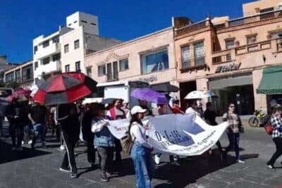 Maestros en Zacatecas exigen abrogación de Ley del ISSSTE