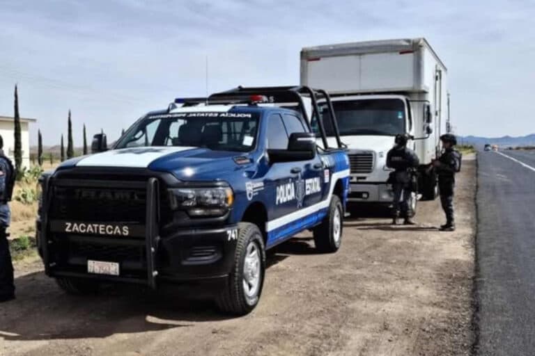 FRIZ recupera tracto camión robado en carretera de Fresnillo