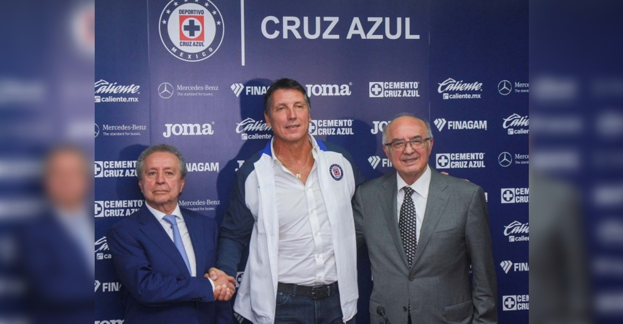Robert Dante Siboldi, es el nuevo director técnico del Cruz Azul.