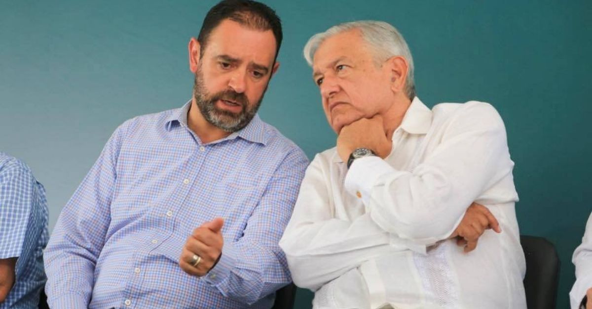 El gobernador del estado, Alejandro Tello, junto al presidente de la República, Andrés Manuel López Obrador.