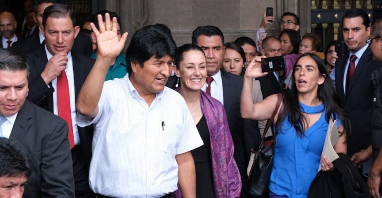 Estado Mayor Presidencial cuidando de Evo Morales. Foto: Cortesía.