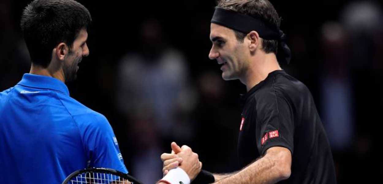 Novak Djokovic eliminó con autoridad a la leyenda suiza Roger Federer.