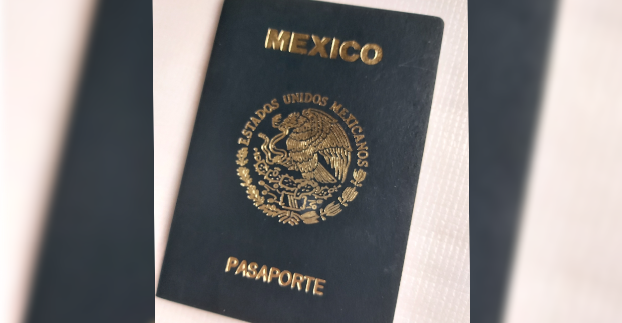 A esta oficina acuden algunas personas de Jalisco para realizar el trámite del pasaporte. Foto: Rocío Ramírez.
