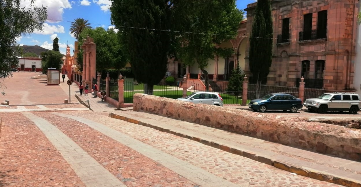 Una partecita de este camino pasa por el Museo de Arte Hispano de Guadalupe. Fotos: Carlos Montoya.