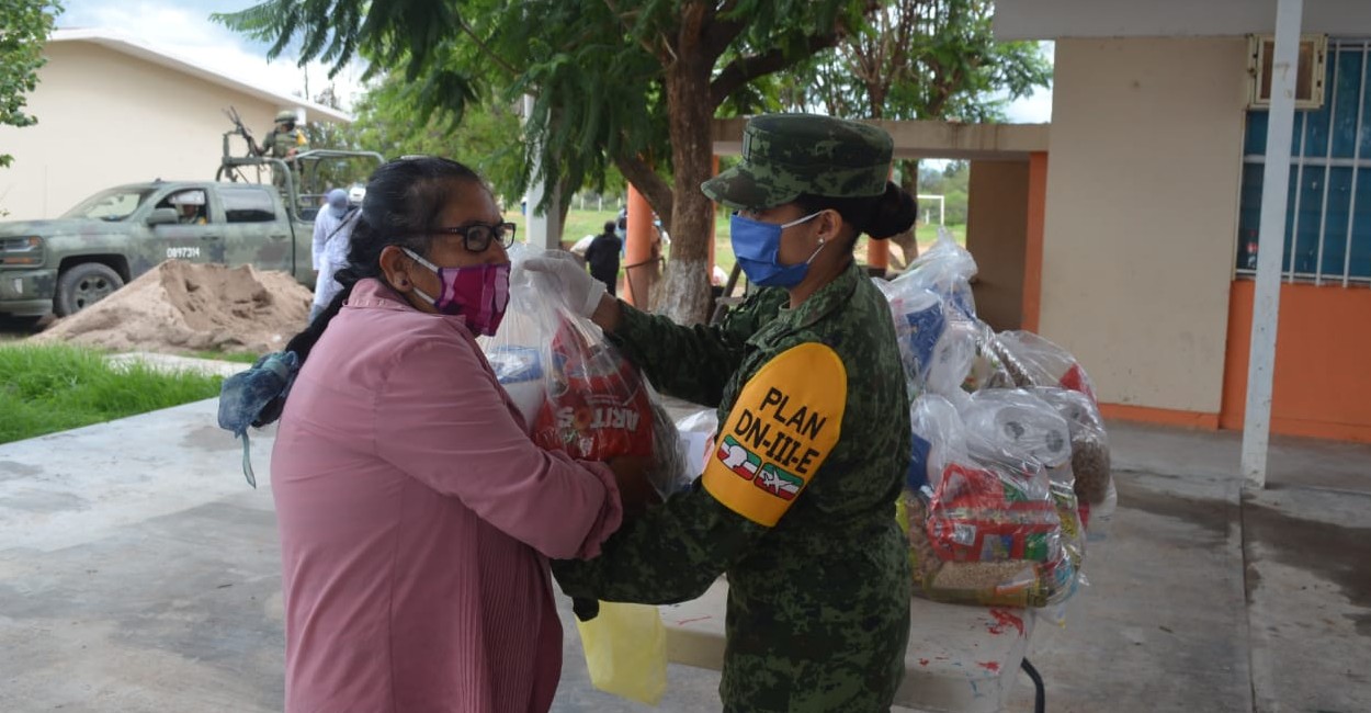 Realizaron entrega de despensas a las personas afectadas.
Foto: Cortesía.