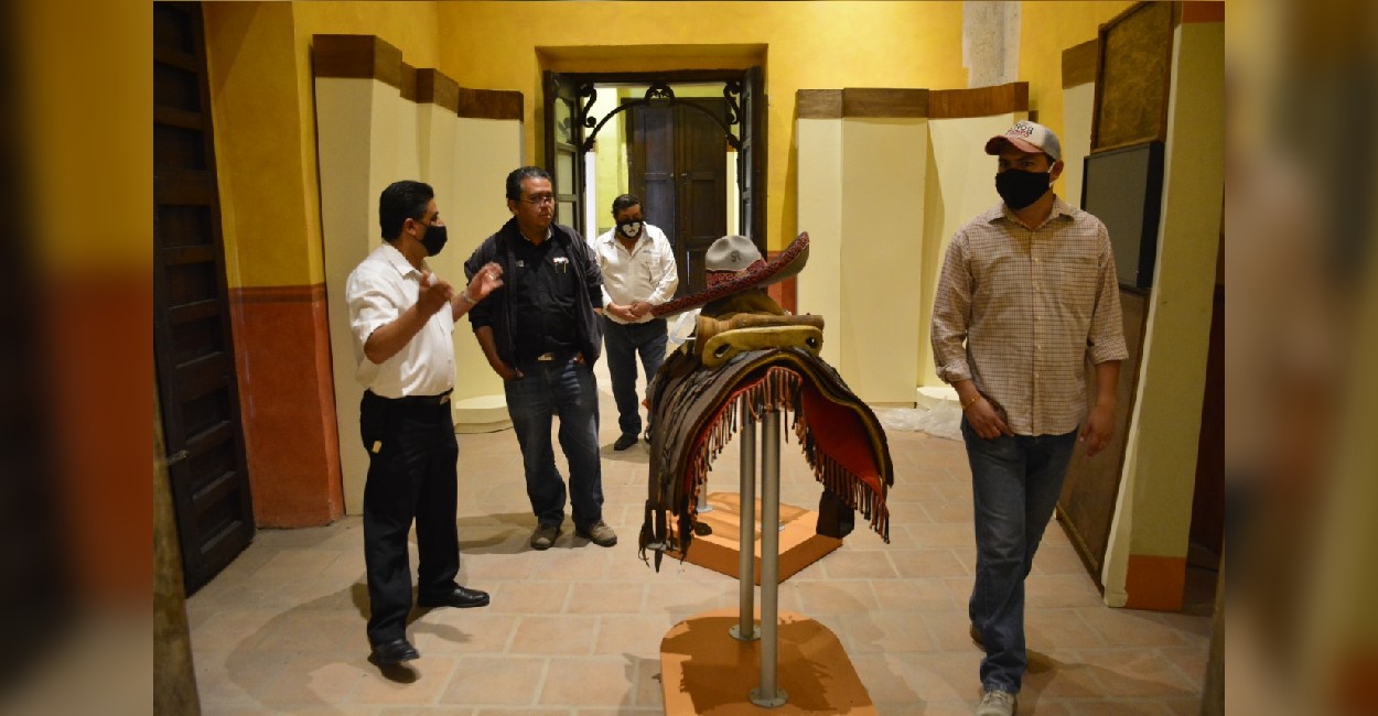 El secretario de Gobierno, Liborio Carrillo Castro, realizó una visita al museo. Foto: Cortesía.