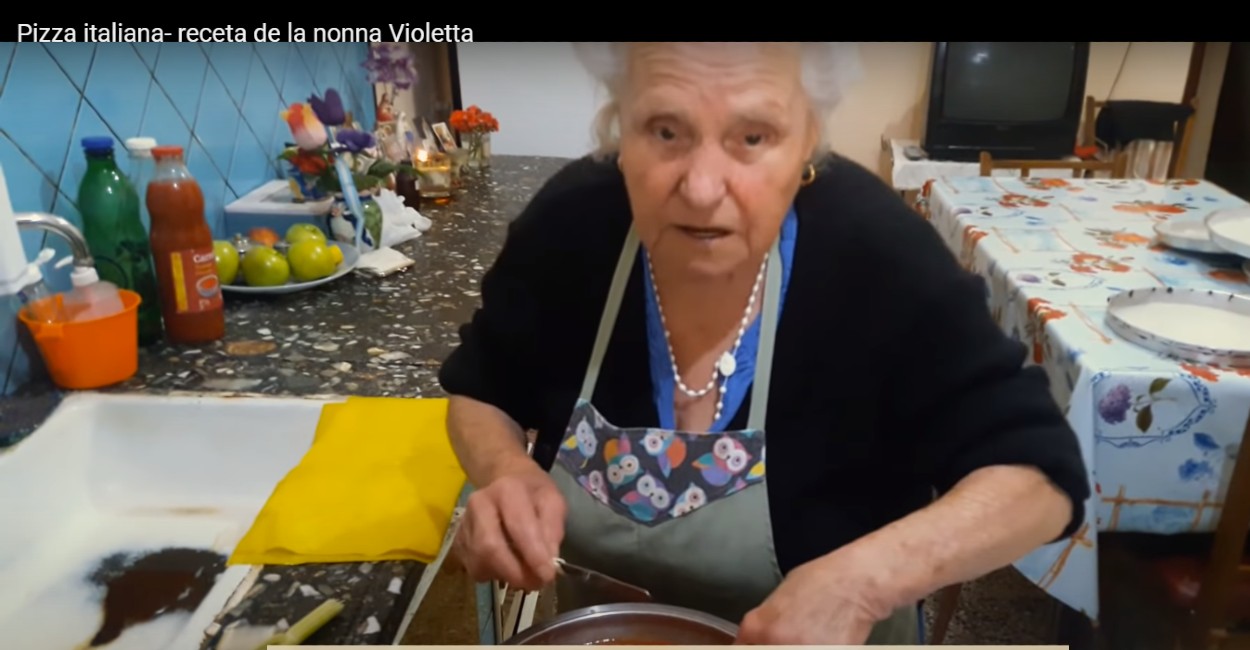 La nonna Violetta es una abuelita italiana que radica en Argentina. | Foto: Captura de pantalla. 