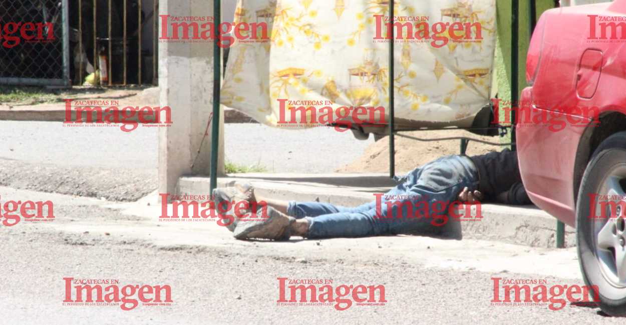 El joven yacía muerto en el suelo. | Foto: Imagen Zac
