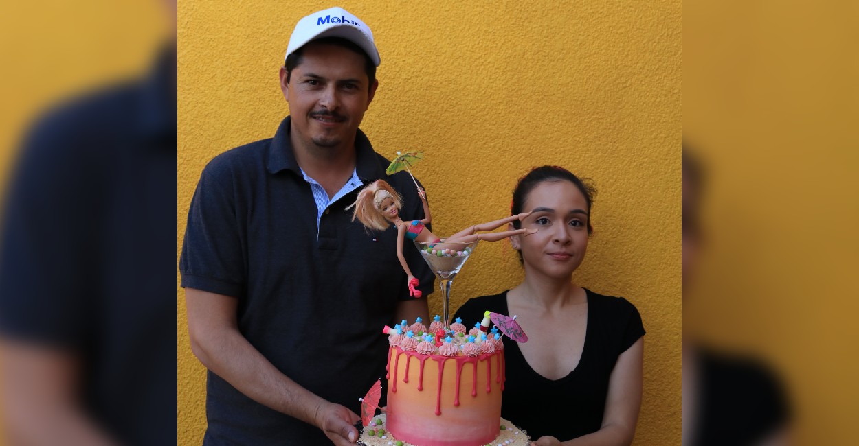 Tiene 7 años uniendo pasteles y amor. Fotos: Rocío Ramírez.