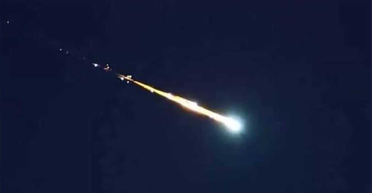 Meteorito visto desde San Bernabé Monterrey. | Foto: Twitter.