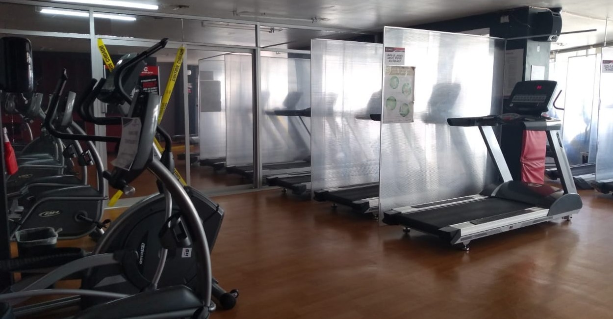 Tienen los protocolos de sanidad en los 4 pisos del gimnasio. | Fotos: Gema Acuña