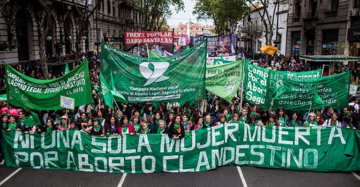 El movimiento feminista argentino lleva más de 30 años reclamando la legalización del aborto. | Foto: cortesía.