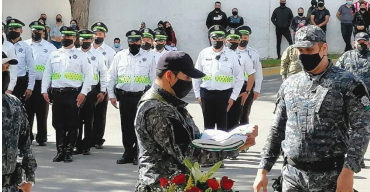 La PEP despidió  con honores al oficial Adrián Torres Garza.  | Foto: Cortesía.