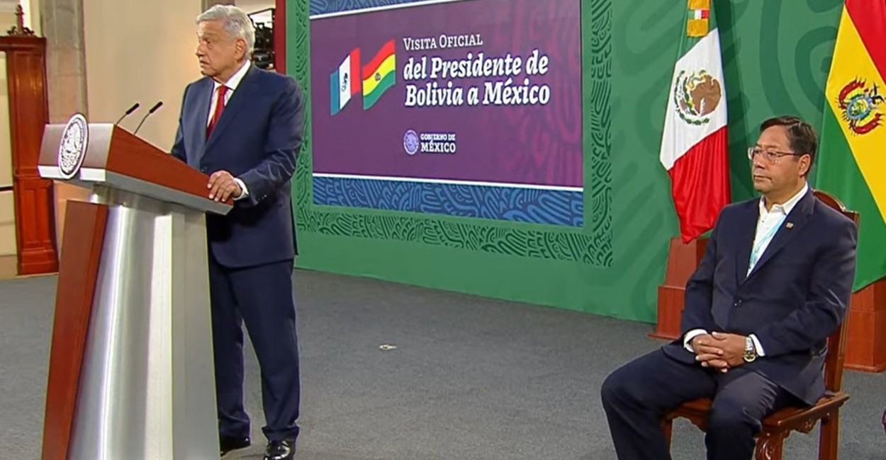 Andrés Manuel López Obrador y Luis Alberto Catacora. | Foto: Cortesía.
