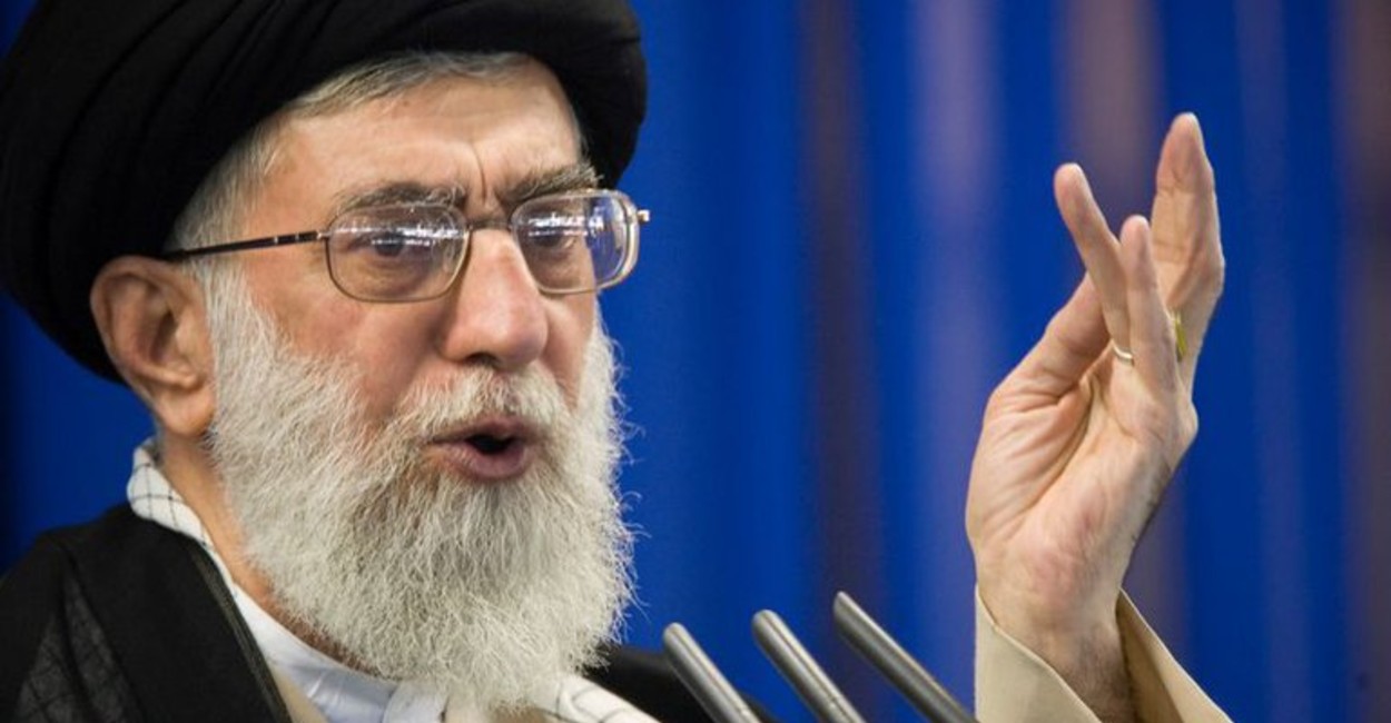 Alí Jameneí, líder supremo iraní. | Foto: Reuters.