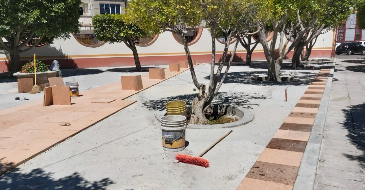 Con el piso de cantera tendrán mayor 
higiene en la zona. | Foto: Rocío Ramírez.