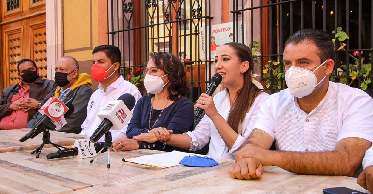 Montes aseguró que le darán seguimiento a los compromisos que realizó en campaña. | Foto: Miguel Alvarado. 