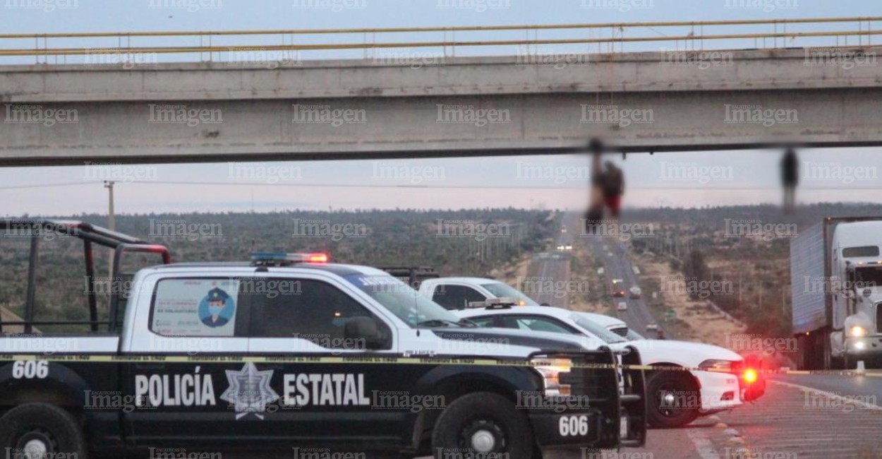 Los tres cuerpos fueron colgados en el puente de la comunidad de Rancho Grande. | Foto: Imagen.