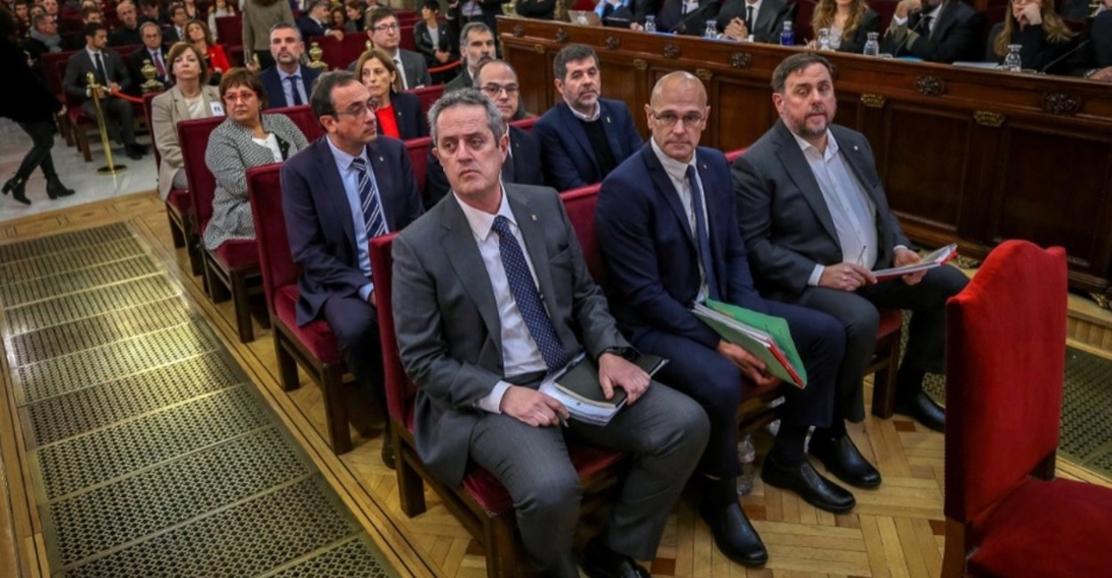 Los indultados intervinieron en 2017 la declaración unilateral de independencia y recibieron entre 9 y 13 años de cárcel. / Foto: El País