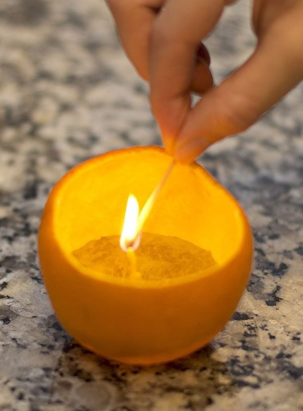 Una vela naranja deberás encender si un lindo viaje quieres tener. / Foto: Cortesía