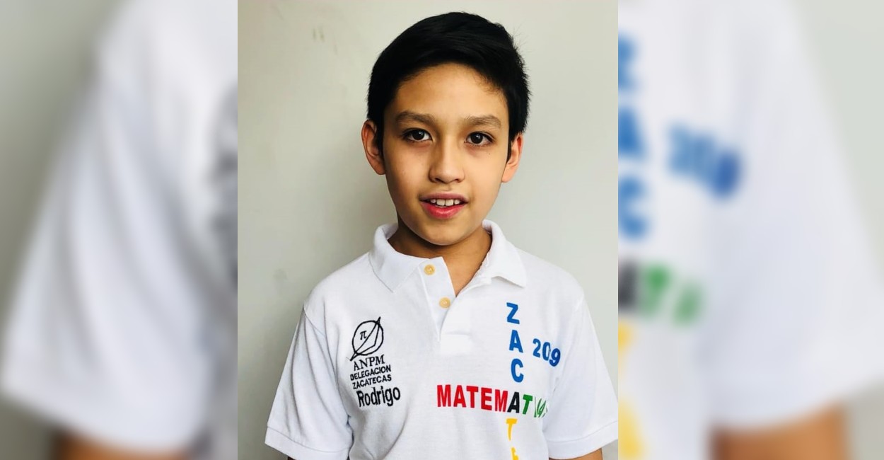 Rodrigo Saldívar, de 11 años, obtuvo la medalla de oro en la Olimpiada de Matemáticas. | Foto: Cortesía 