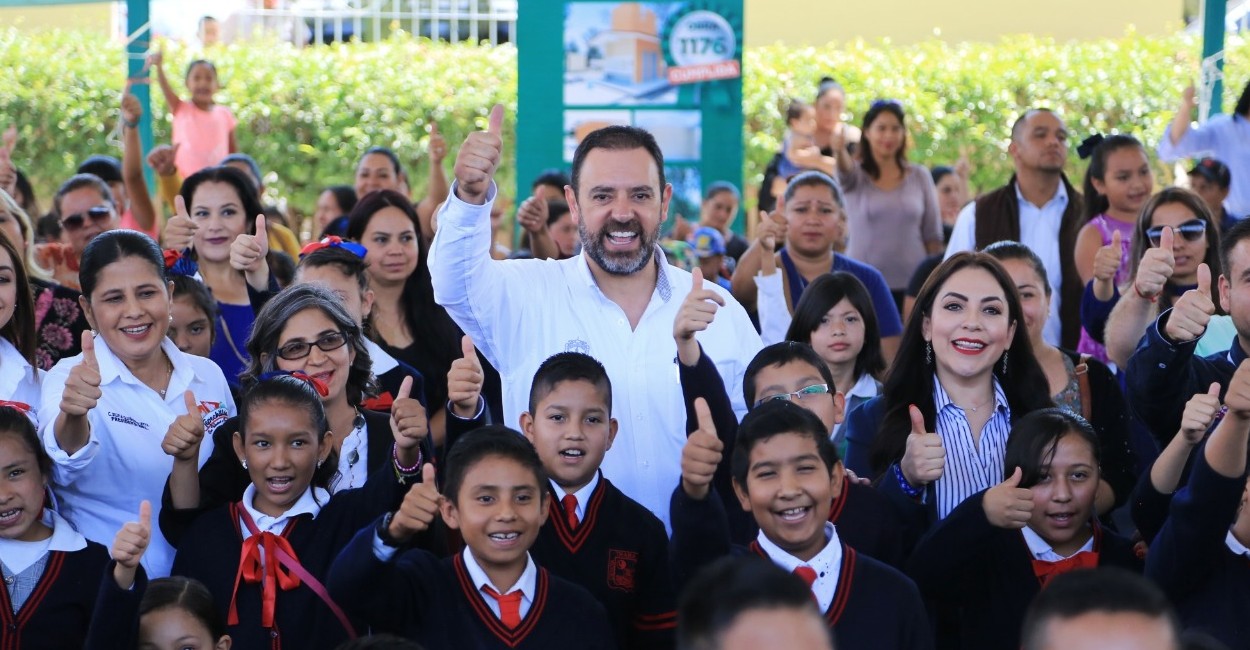 El gobernador, Alejandro Tello, dejará más de 2 mil obras en infraestructura educativa. 