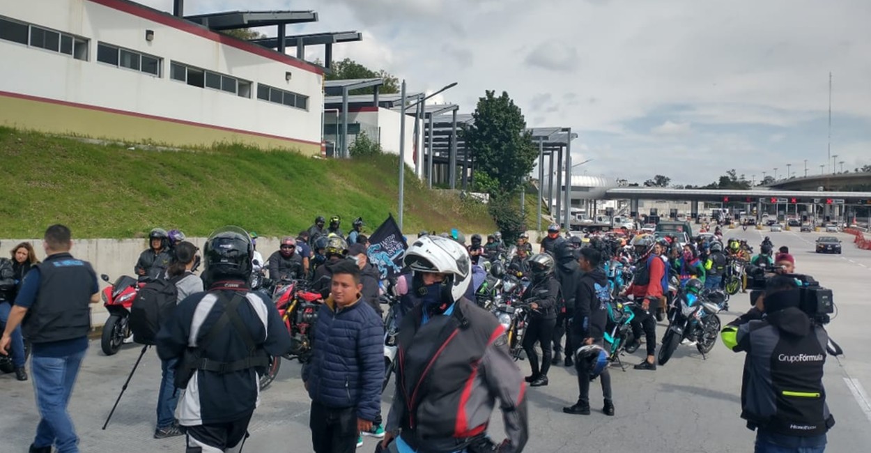 los motociclistas salieron a las 11:00 horas de la caseta de Tlalpan con rumbo a Tres Marías. 