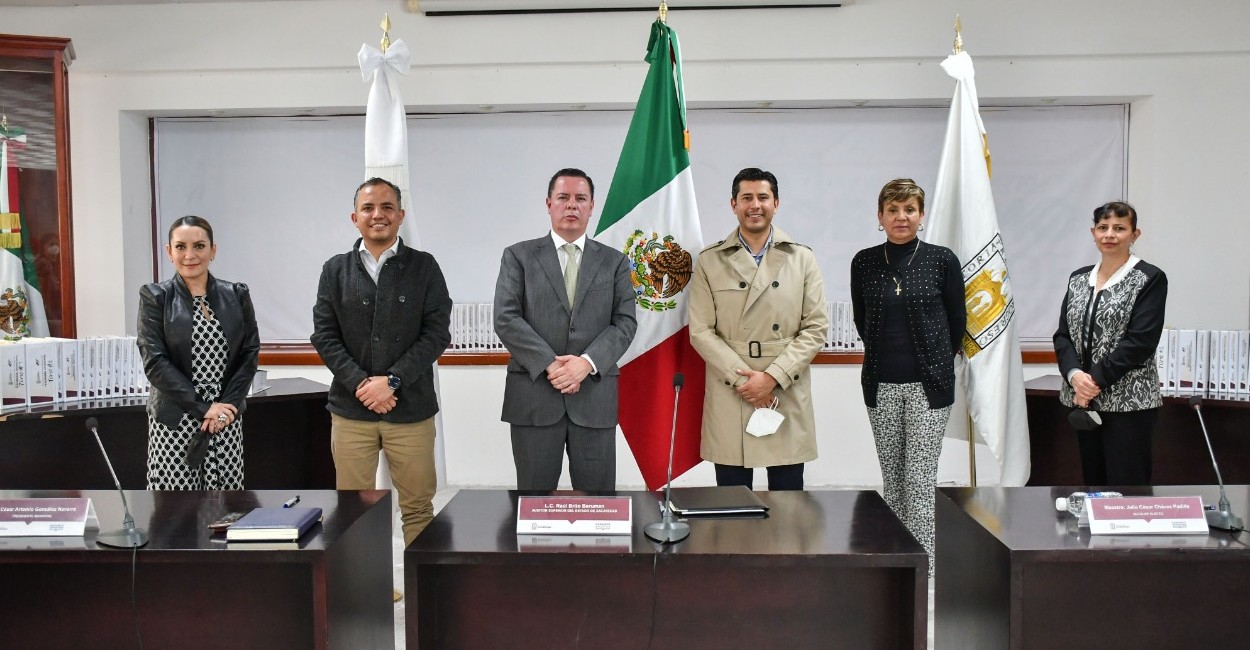 Las autoridades realizaron el proceso de Entrega-Recepción de la administración del municipio de Guadalupe. |Foto: Cortesía. 