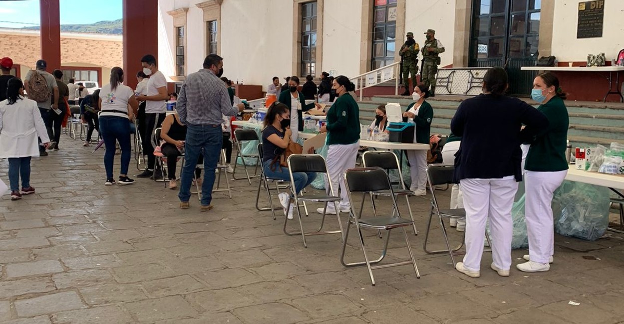 Este jueves continuó la vacunación contra el Covid-19 en Zacatecas. | Foto: Imagen de Zacatecas.