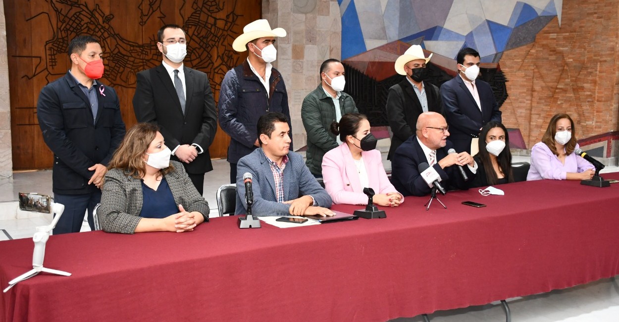 La oposición quiere la Comisión de Presupuesto para Lupe Correa. | Foto: Manuel Medina.