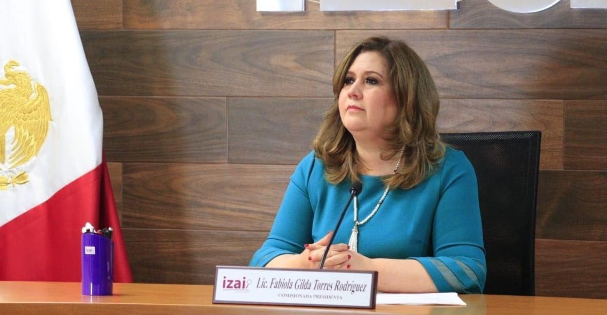 Fabiola Torres, comisionada del IZAI. 