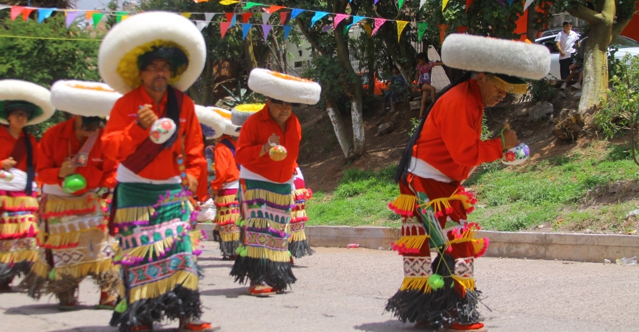  La danza de los Matlachines, es un legado que es parte de la identidad y orgullo zacatecano. | Foto: Carlos Montoya
