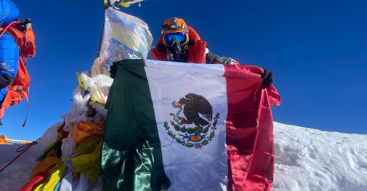 El fresnillense José Armando Navarrete conquistó el Everest. |Foto: Cortesía