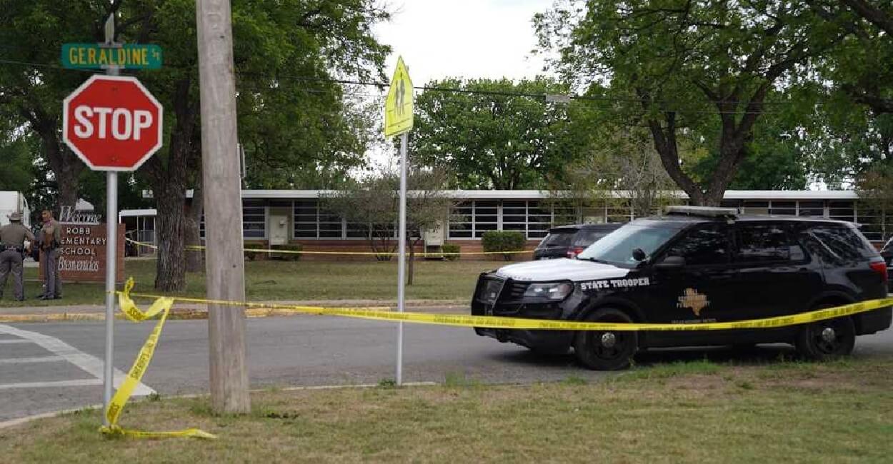 La policía acordonó el área donde ocurrió el tiroteo en la escuela
