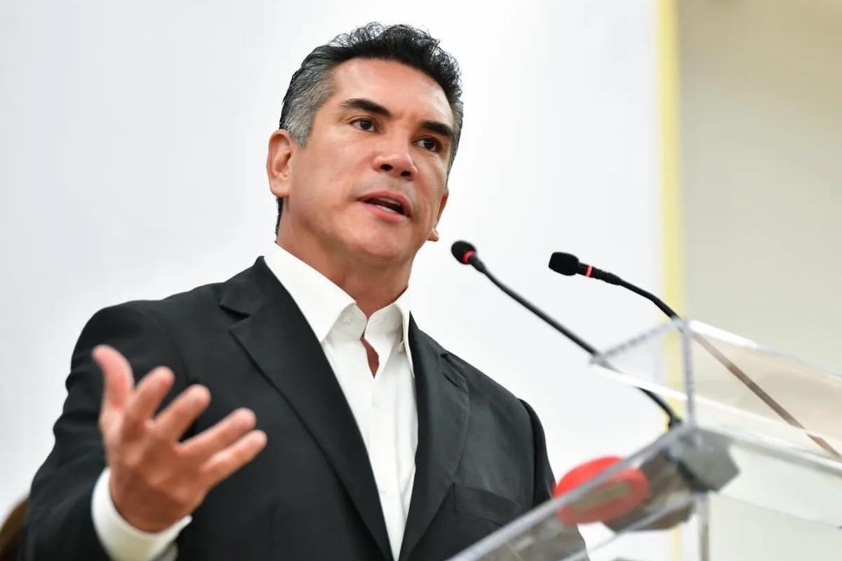 Alejandro Moreno presidente nacional del PRI.