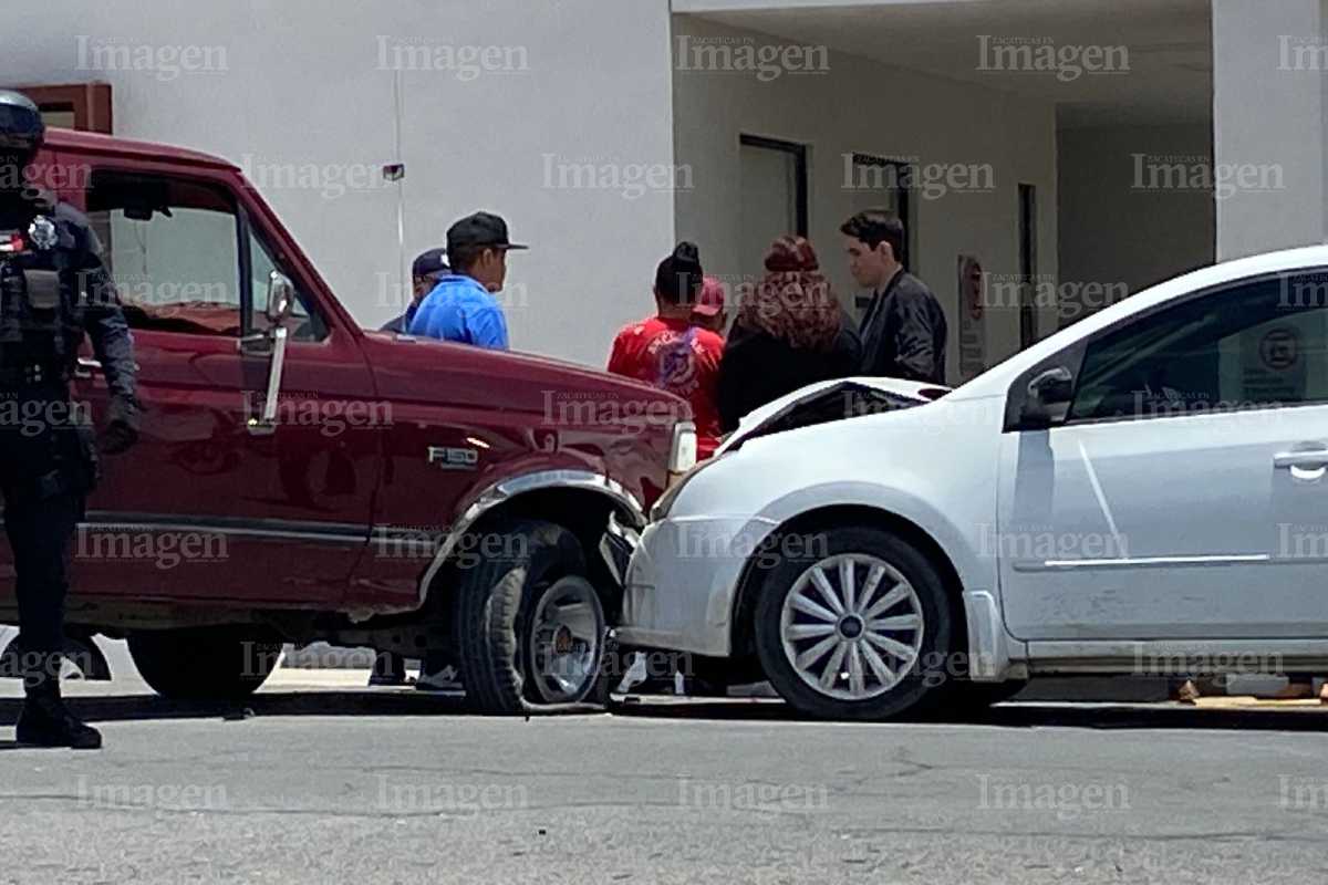 Los vehículos fueron llevados a un corralón. | Foto: Imagen de Zacatecas.