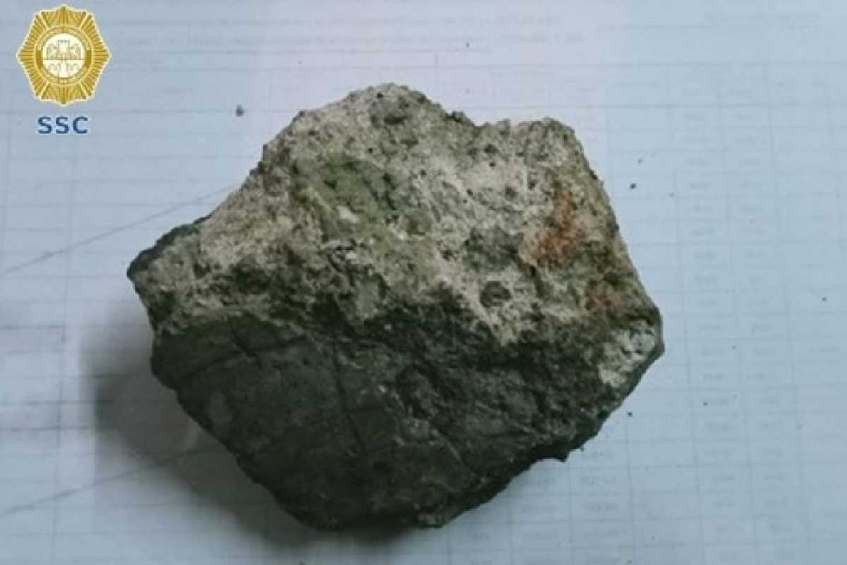 Piedra usada como arma en un asalto
