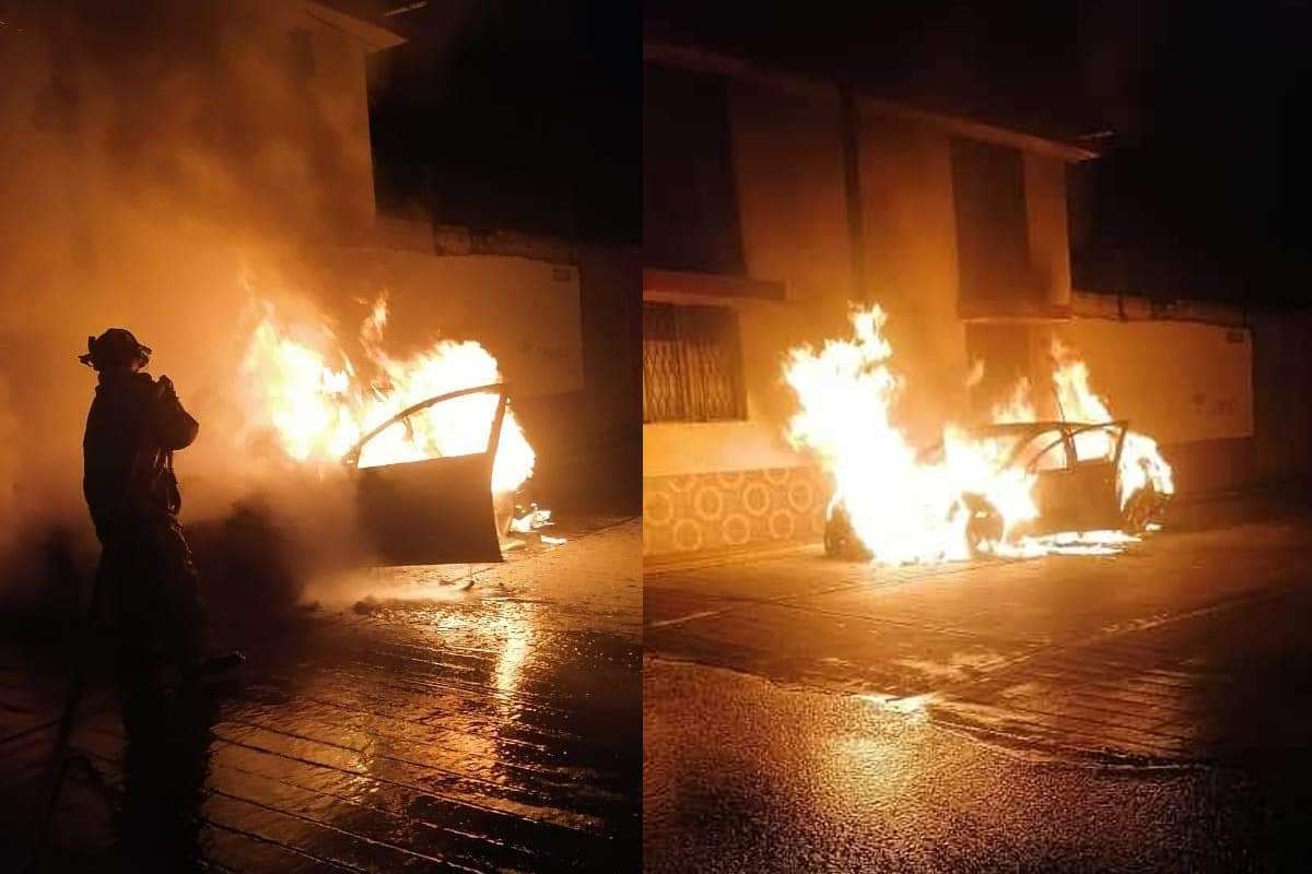 Se desconocen las causas del incendio del vehículo en El Orito. | Foto: Cortesía.