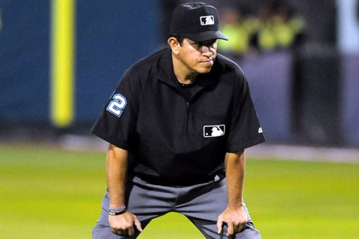 El Umpire zacatecano Alfonso Márquez trabajará en la serie Yankees vs Astros. | Foto: Cortesía.