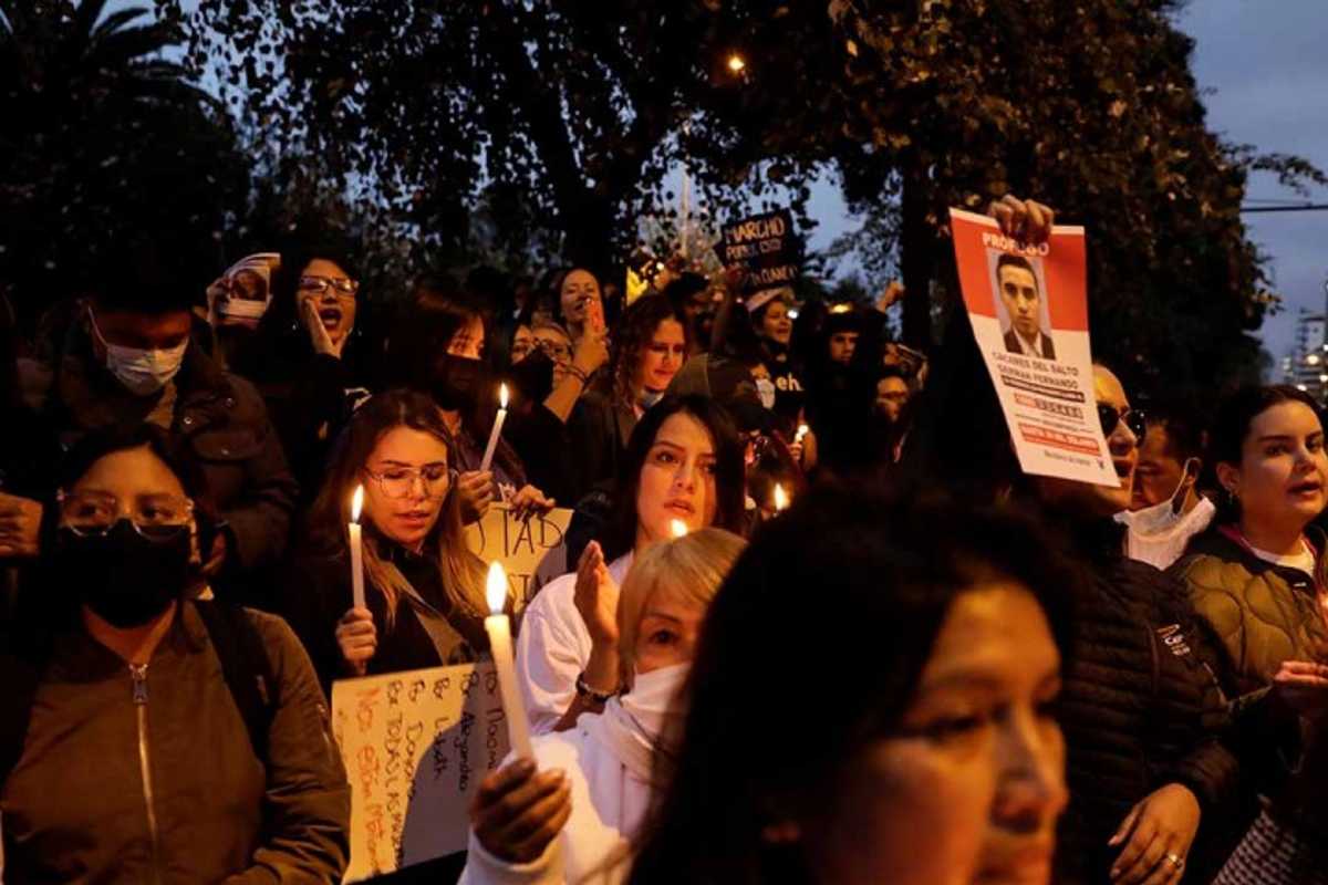 Protesta contra feminicidios en Ecuador