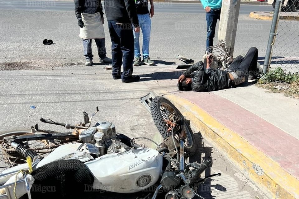 El accidente sobre la lateral del boulevard Jesús Varela Rico. | Foto: Imagen