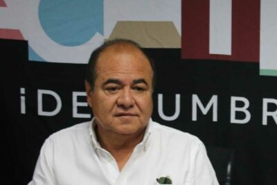 Le Roy Barragán, Secretario de Turismo
