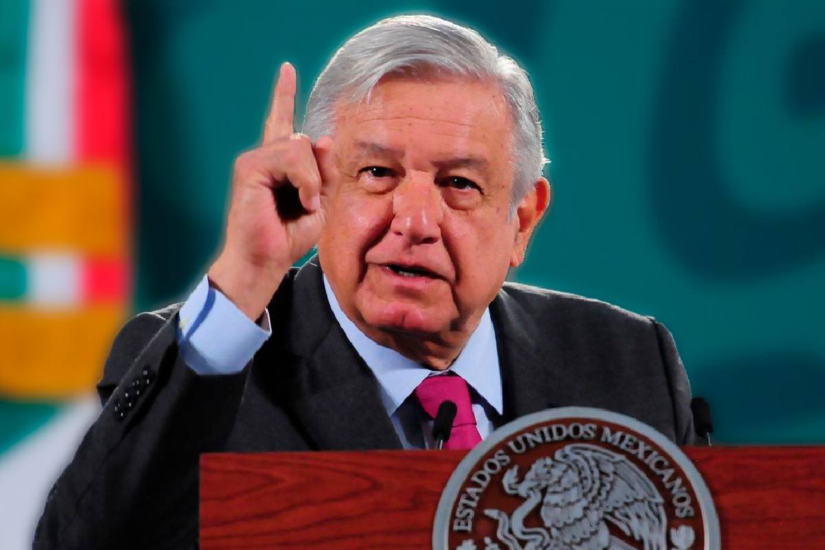 Andrés Manuel López Obrador (AMLO), firmó el decreto de vacaciones dignas. | Foto: Cortesía.