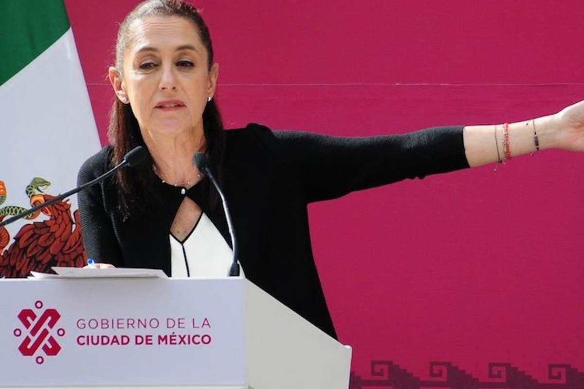INE pone una orden a Claudia Sheinbaum, para deslindarse públicamente de la campaña electoral #EsClaudia. | Foto: Cortesía.