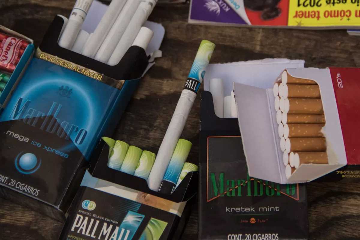De ahora en adelante, quedará prohibida la promoción y exhibición de cigarros en todo México. | Foto: Cortesía.