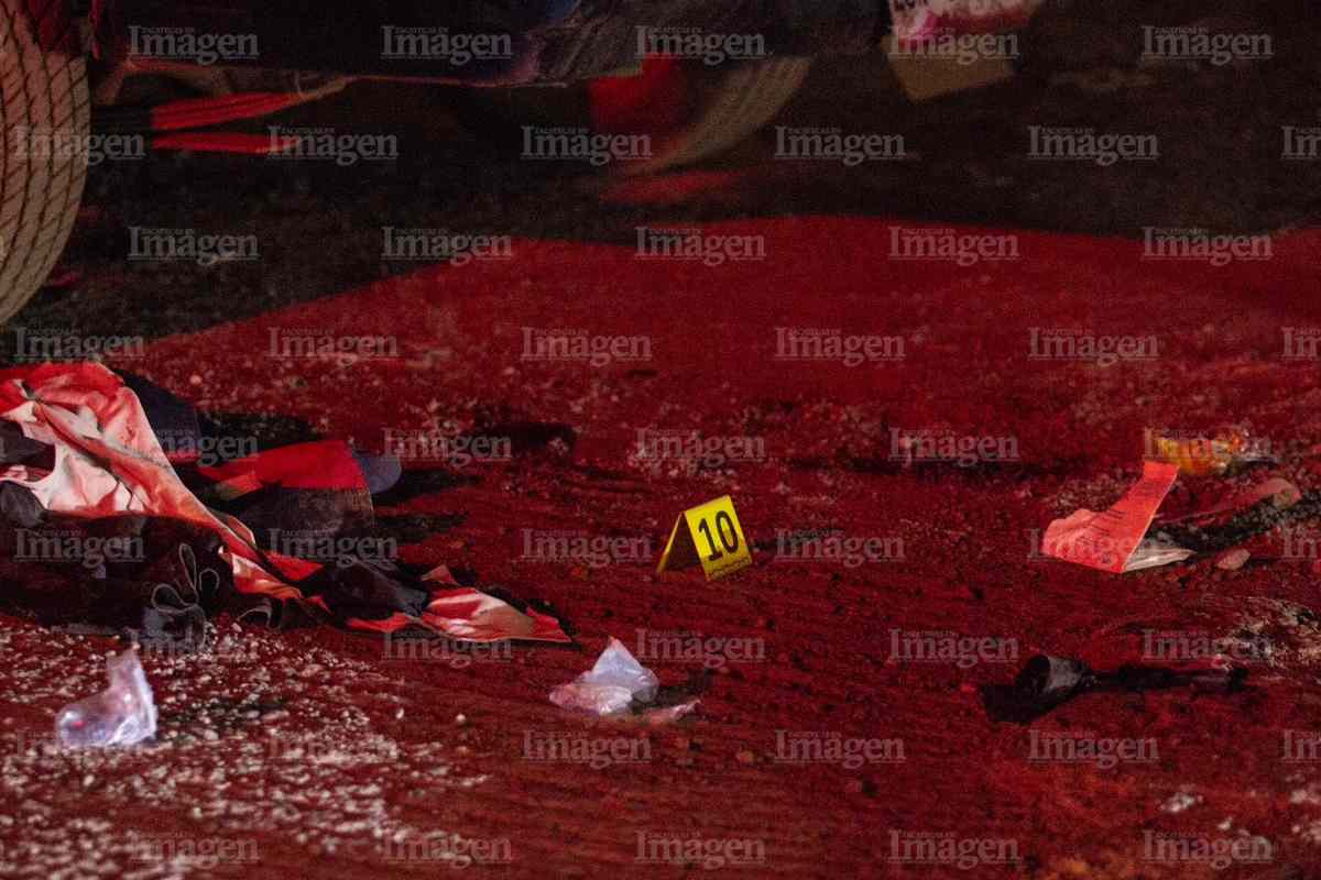 Un hombre asesinado y dos más lesionados en fraccionamiento Jardines de Sauceda. | Foto: IMAGEN.