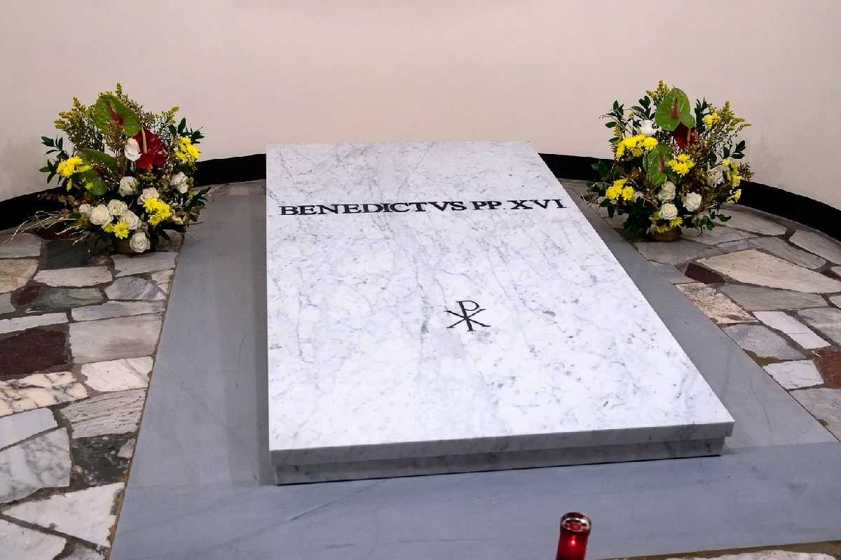 Abren al público el acceso a la tumba del papa  Benedicto XVI | Foto: Cortesía.