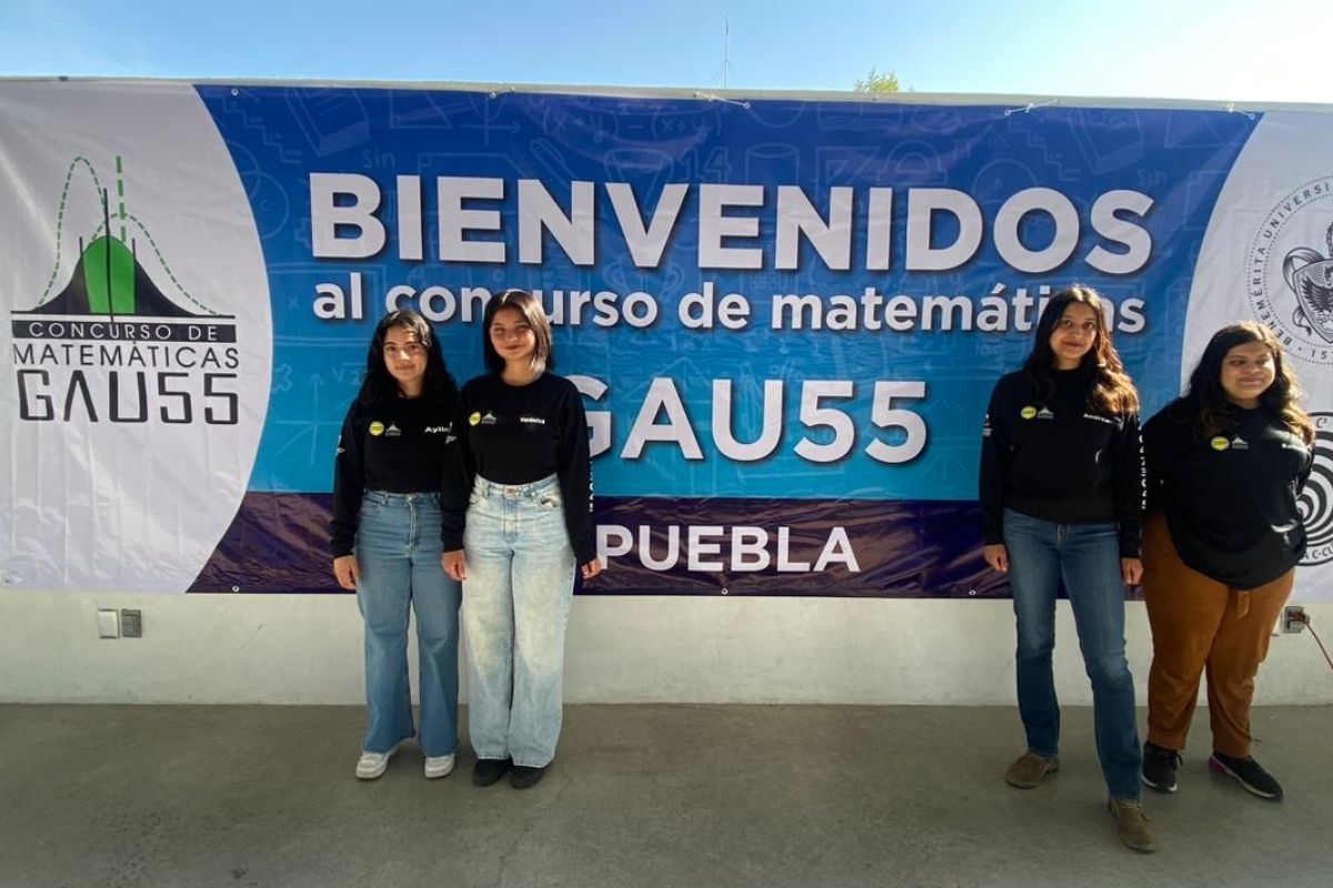 La Preparatoria Alfonso Calderón Moreno de la ciudad de Puebla; es la sede del Concurso Nacional de Matemáticas GAU55. | Foto: Cortesía.